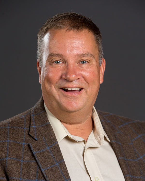 Tracy, Scott Lee
