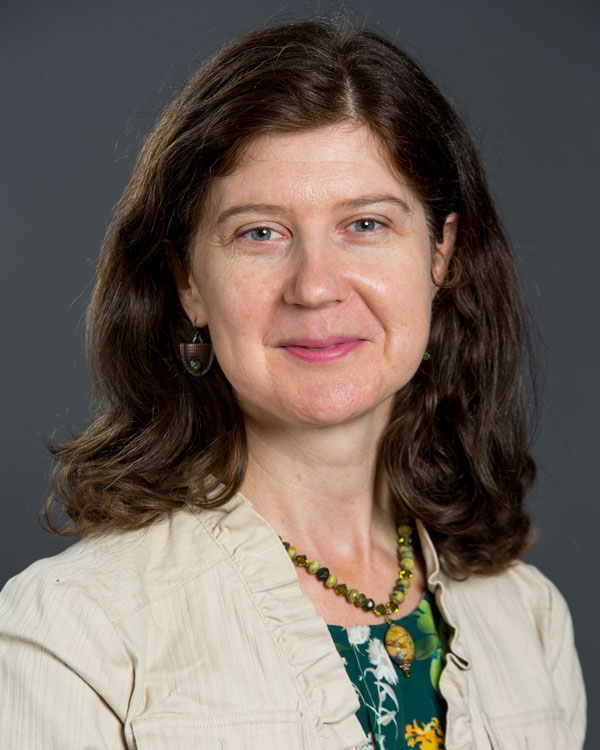 Pfeiler-Wunder, Amy L.